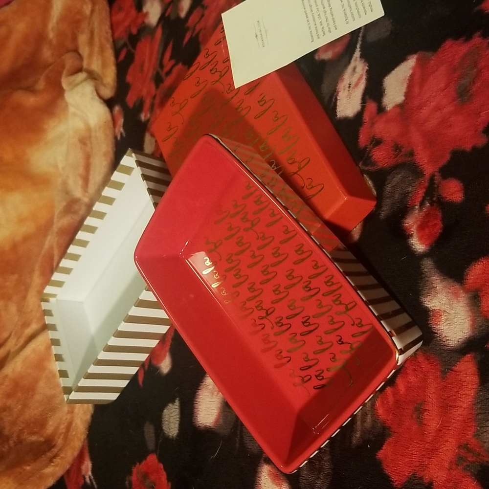 C... GIFTABLE  Rosanna Gift Box